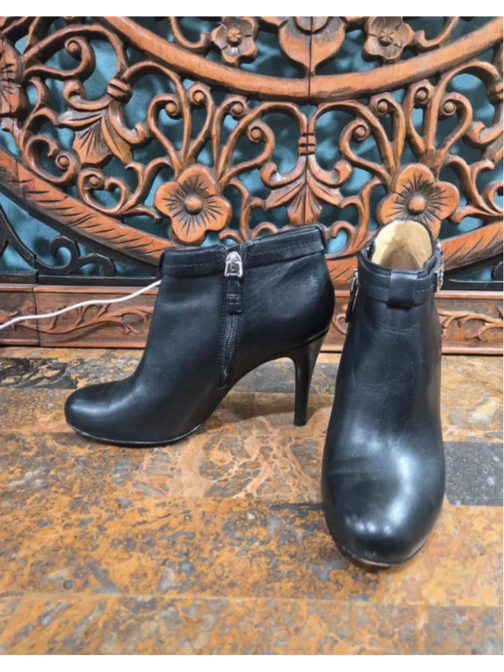 Coach Black Leather Stiletto Ankle Booties Size 5.5